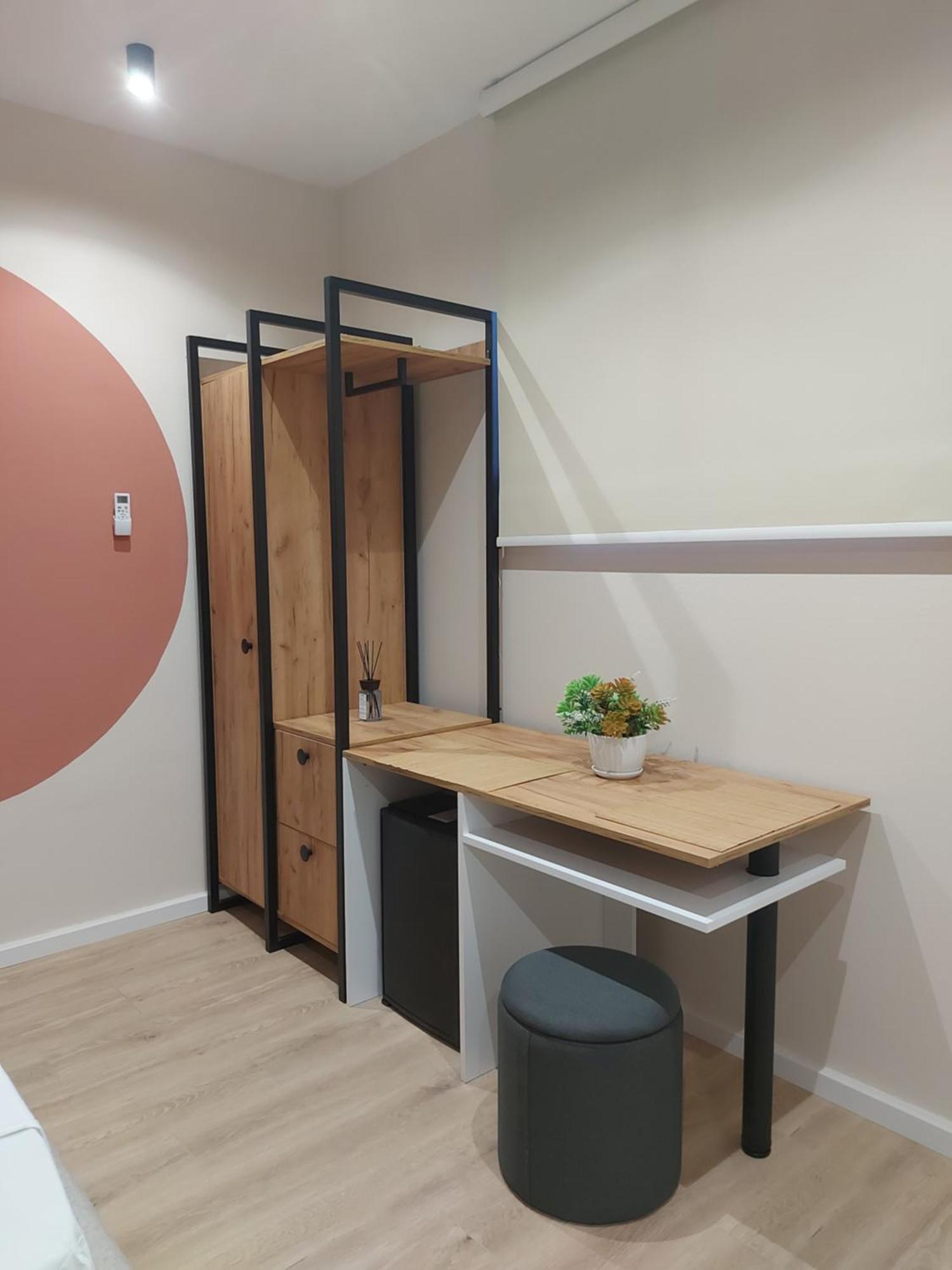 Center Cozy Nest Hotel Тирана Екстериор снимка